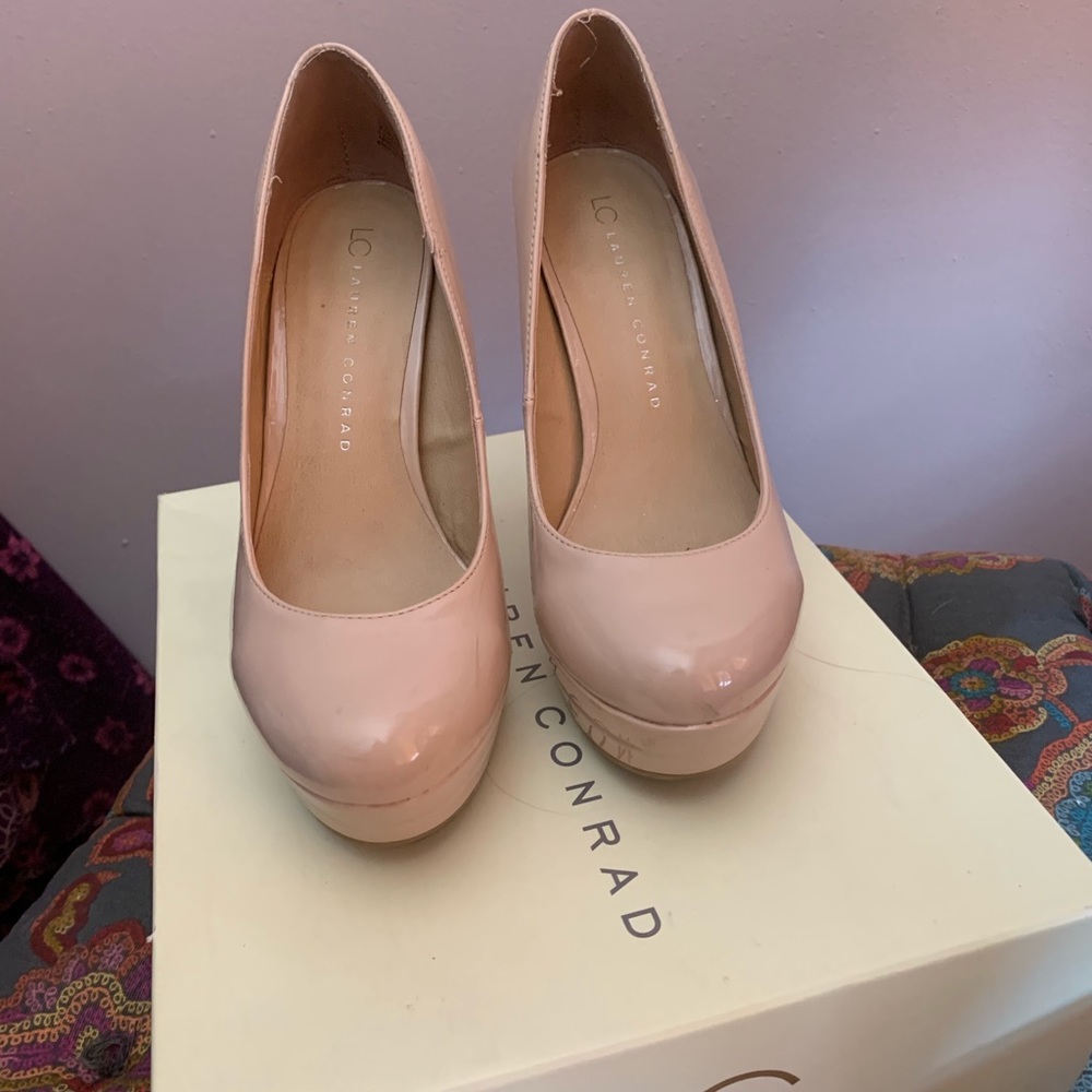 Nude leather heels